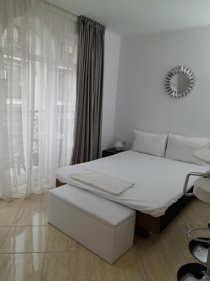 Dawn Park Deluxe Aparthotel Sunny Beach Exterior photo